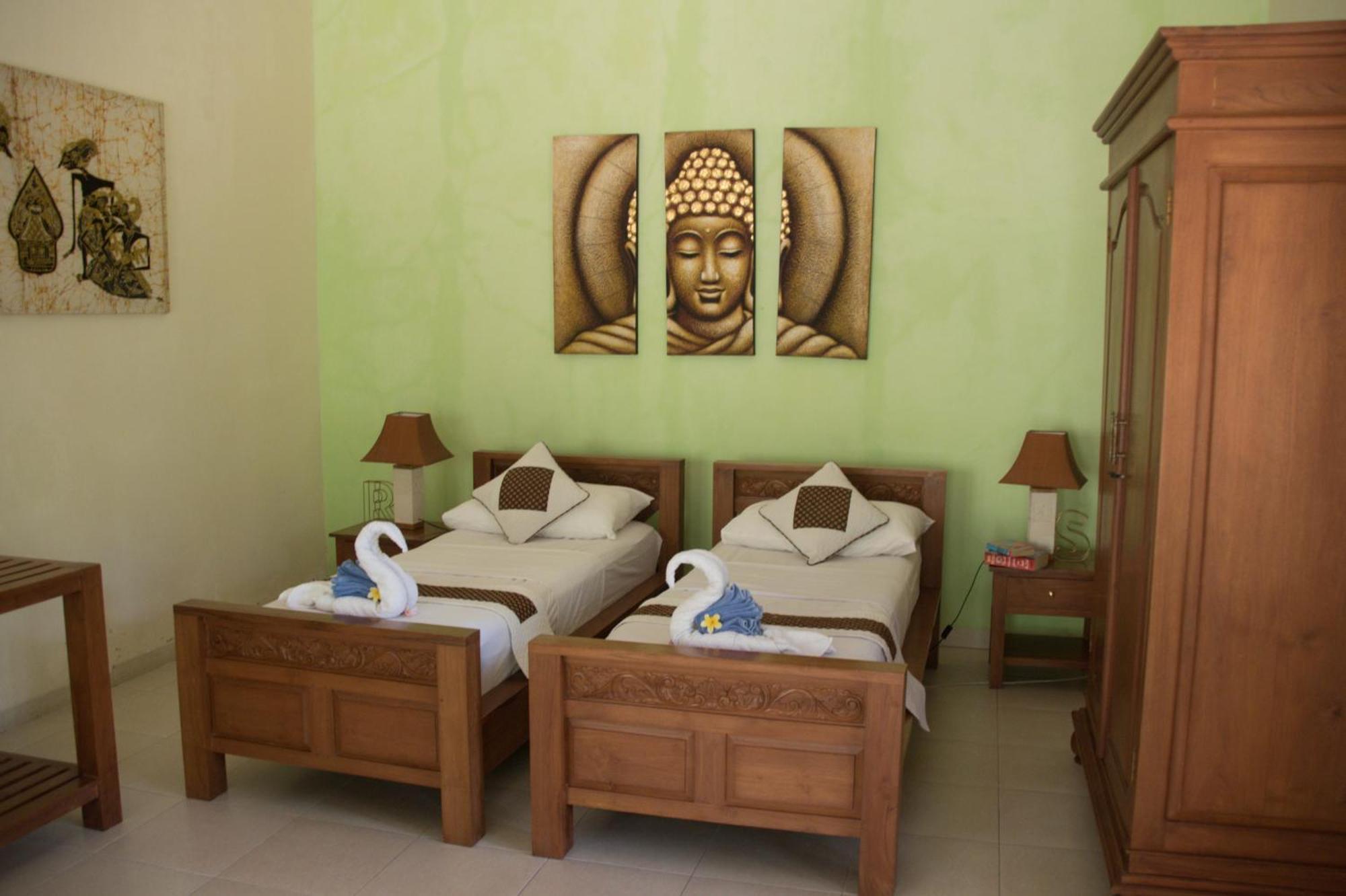 Rumah Senang 4*