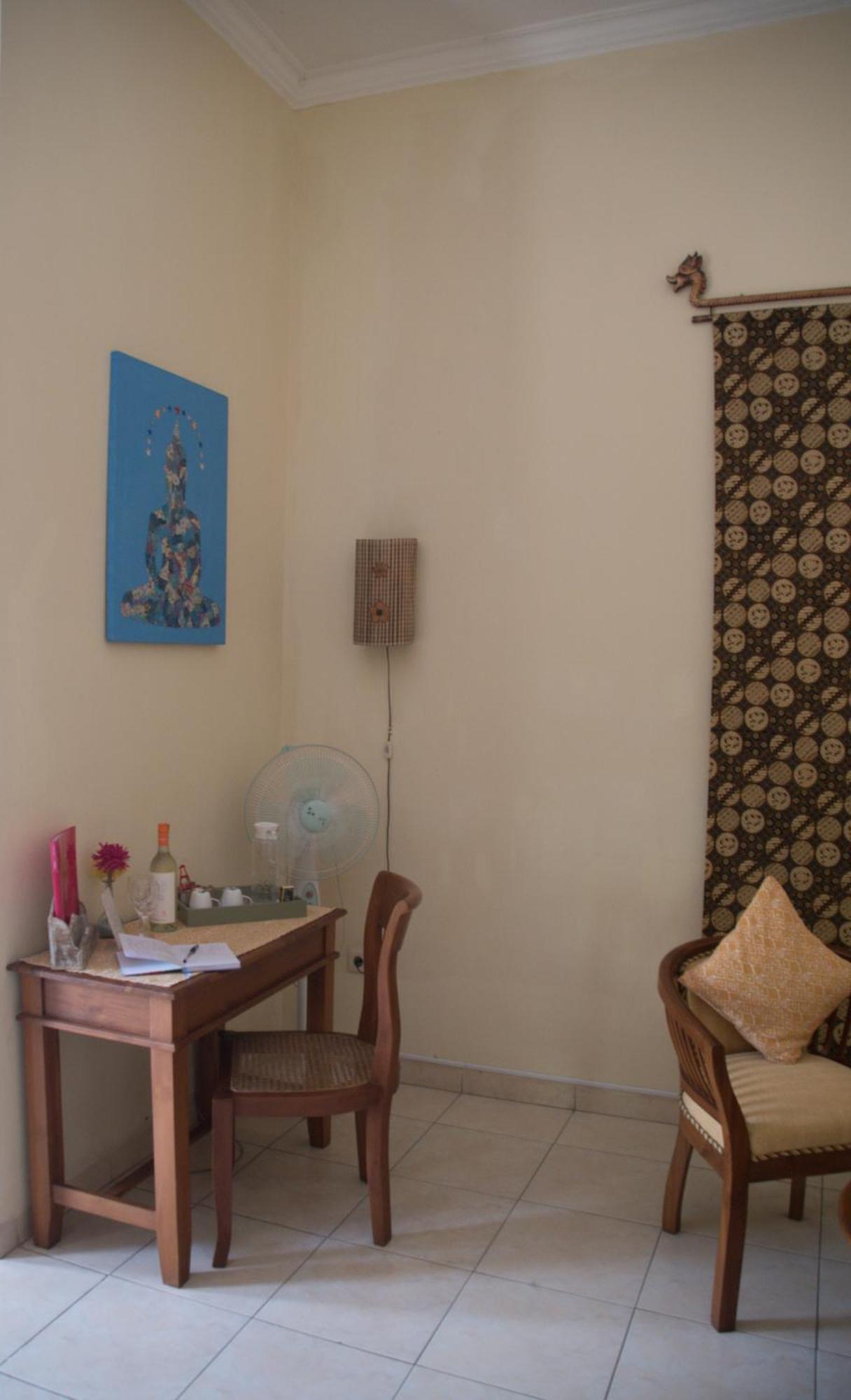 Rumah Senang 4* Kalibaru