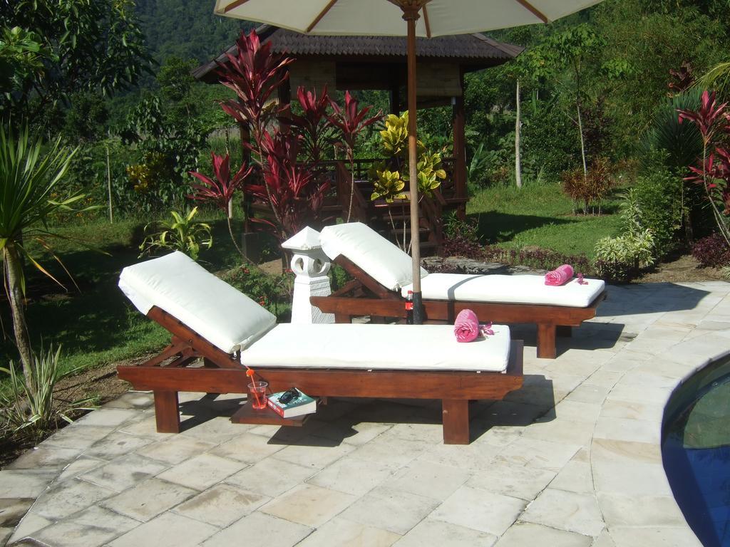 Guest house Rumah Senang 4*